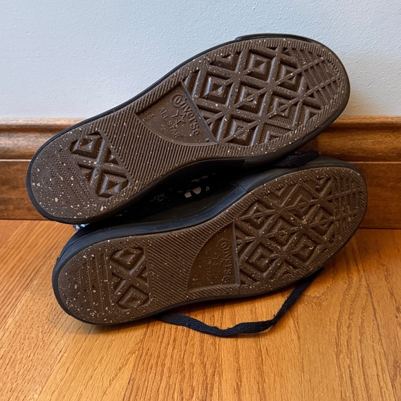 Converse Chuck Taylor All Star High Top Sneakers Butterfly Print Black/Pink 6.5 - Picture 10 of 13